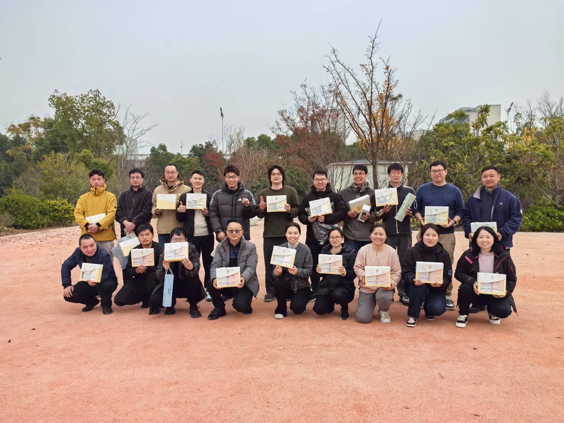 全自動數(shù)控磨刀機廠家